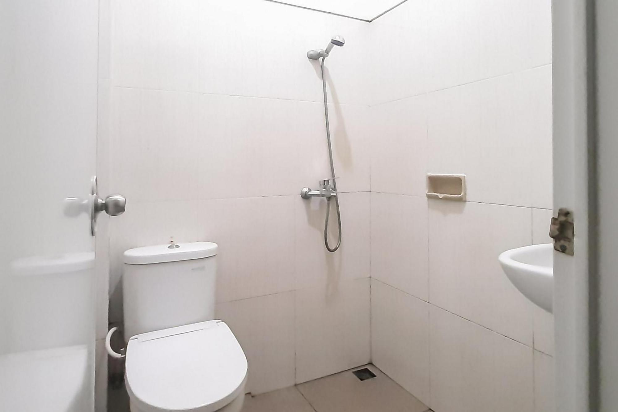Reddoorz Syariah Near Transmart Mall Palembang Exterior foto