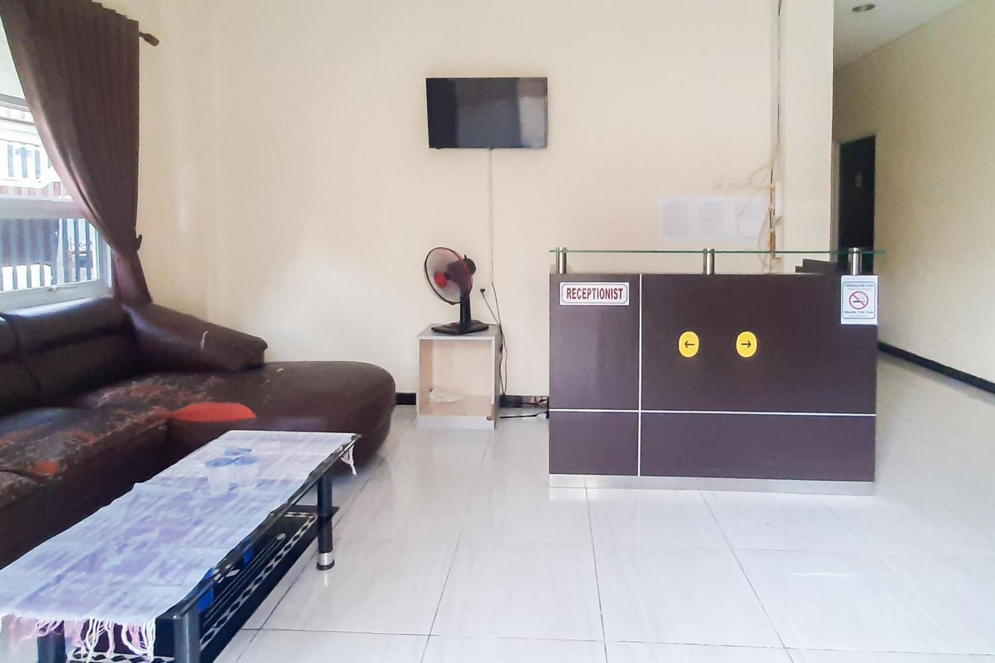Reddoorz Syariah Near Transmart Mall Palembang Exterior foto